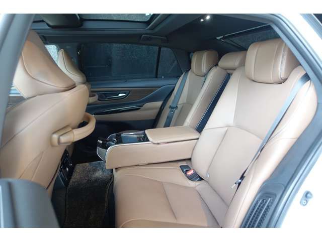 TOYOTA CROWN sedan 2024