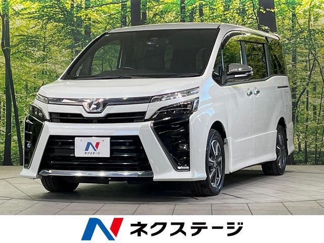 TOYOTA VOXY 2019