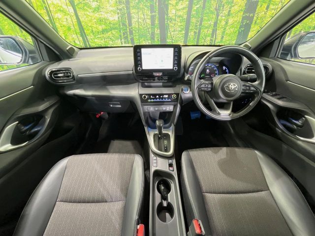 TOYOTA YARIS CROSS HYBRID 2023