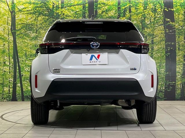 TOYOTA YARIS CROSS HYBRID 2023