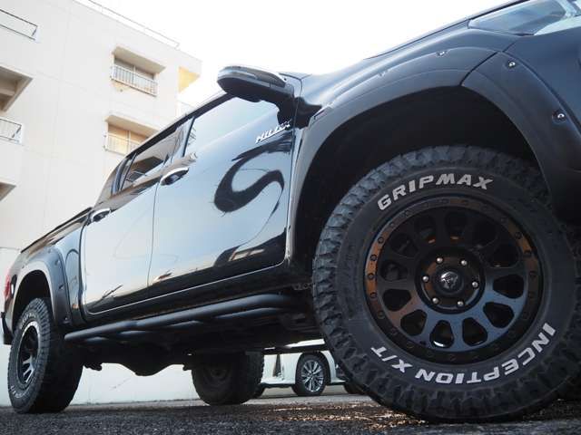 TOYOTA HILUX 4WD 2021