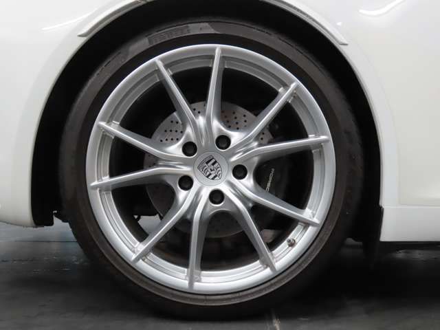 PORSCHE PORSCHE 911 2017