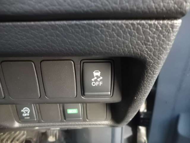 NISSAN X-TRAIL 4WD 2015