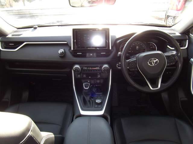 TOYOTA RAV4 4WD 2021