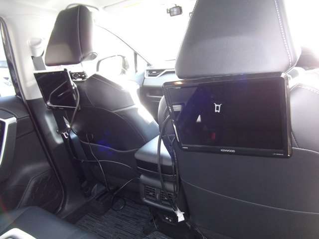 TOYOTA RAV4 4WD 2021