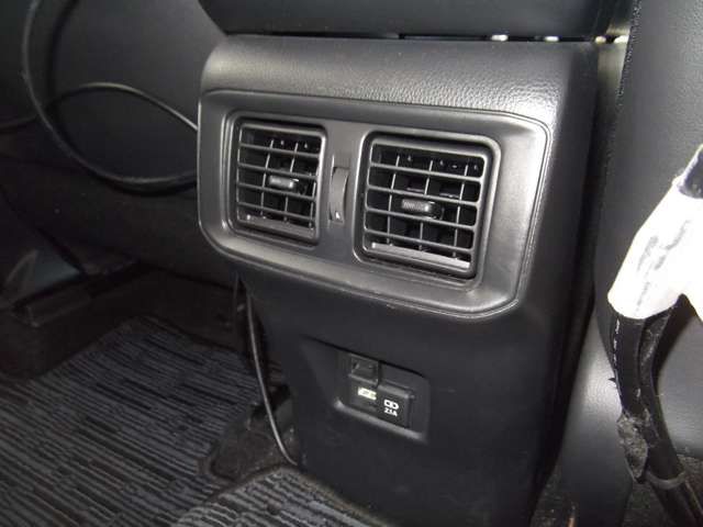 TOYOTA RAV4 4WD 2021