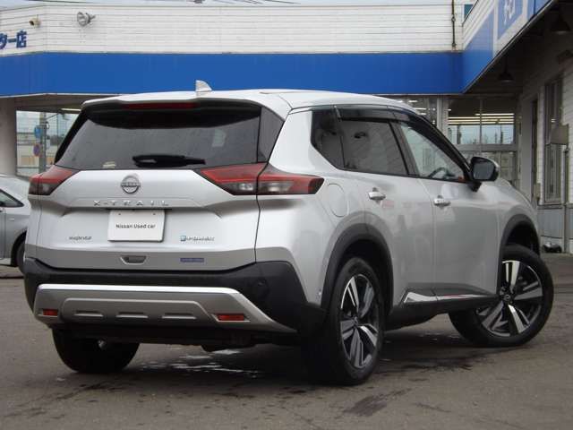 NISSAN X-TRAIL HYBRID 4WD 2022