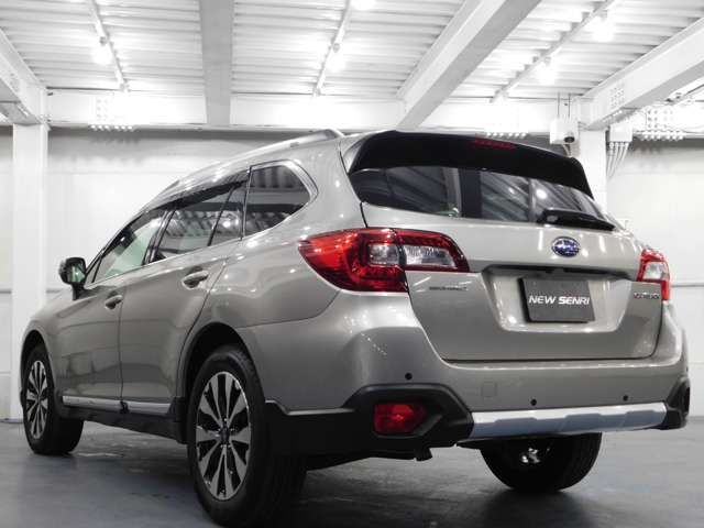 SUBARU LEGACY OUTBACK 2016