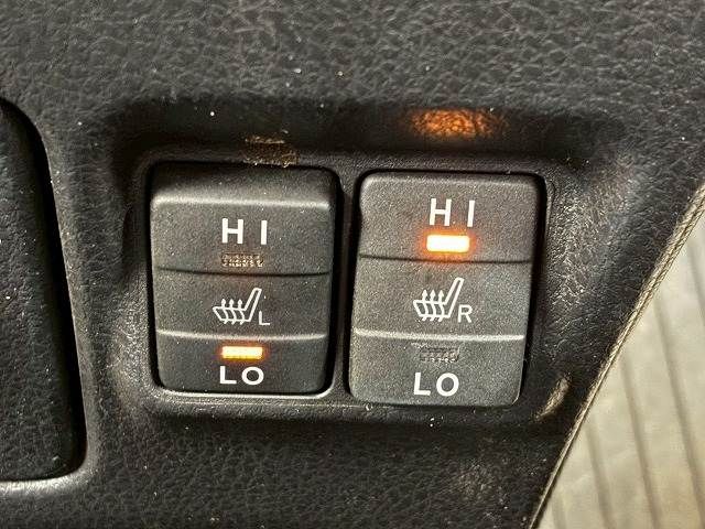 TOYOTA ESQUIRE HYBRID 2019