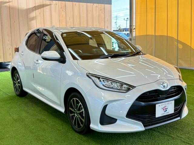 TOYOTA YARIS 2024