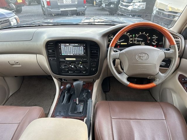 TOYOTA LANDCRUISER wagon 2001