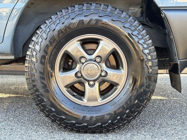 TOYOTA LANDCRUISER wagon 2001