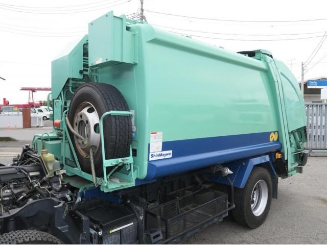 MITSUBISHI CANTER 2019