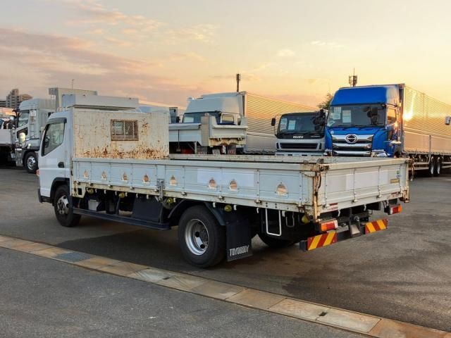 MITSUBISHI CANTER 2020