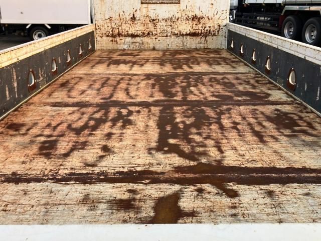 MITSUBISHI CANTER 2020