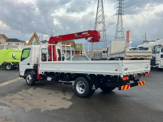 MITSUBISHI CANTER 2025