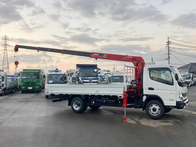 MITSUBISHI CANTER 2025