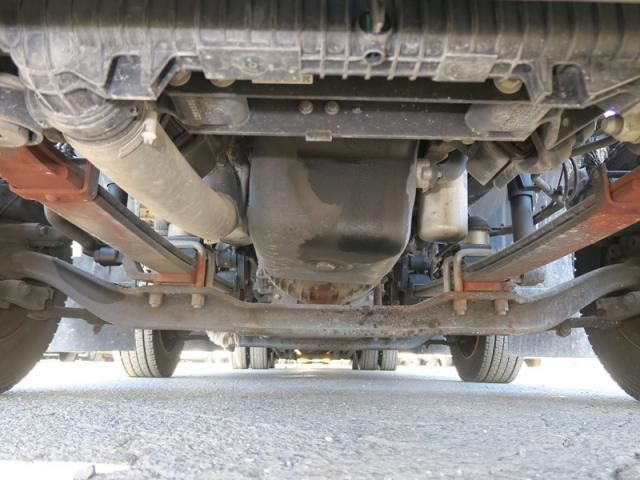 NISSAN DIESEL Quon 2020