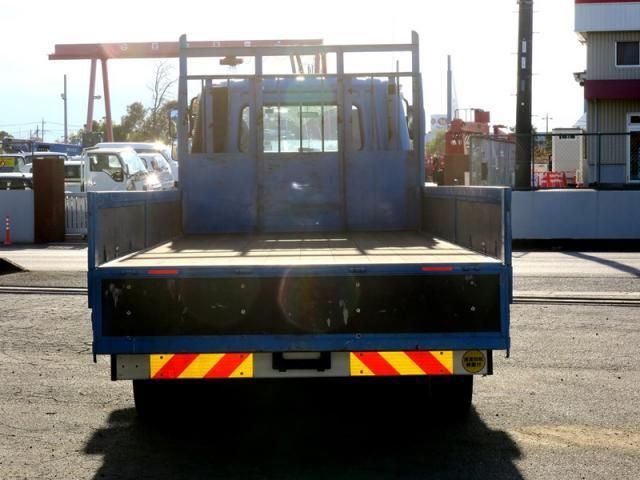 MITSUBISHI FUSOU FIGHTER 2019