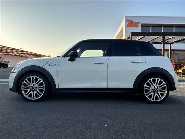 BMW BMW MINI COOPER S 5DOOR 2017