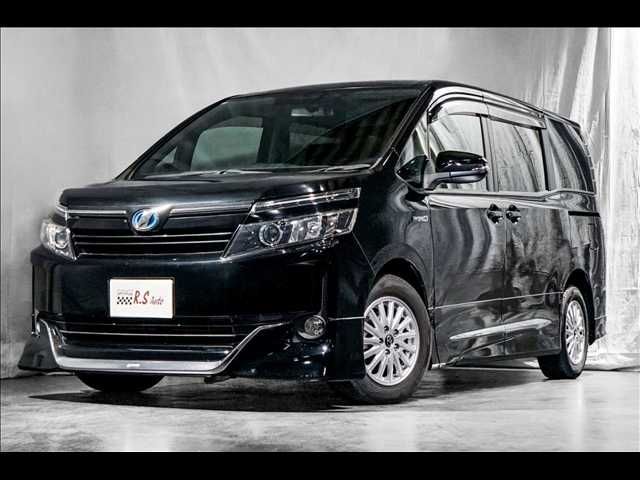 TOYOTA VOXY HYBRID 2015