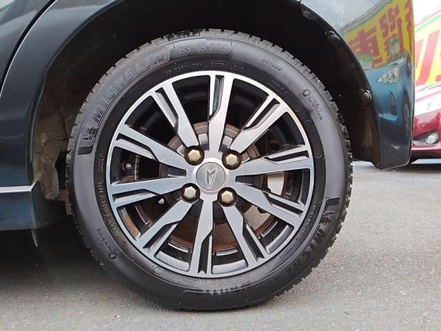 DAIHATSU MOVE CUSTOM 4WD 2018