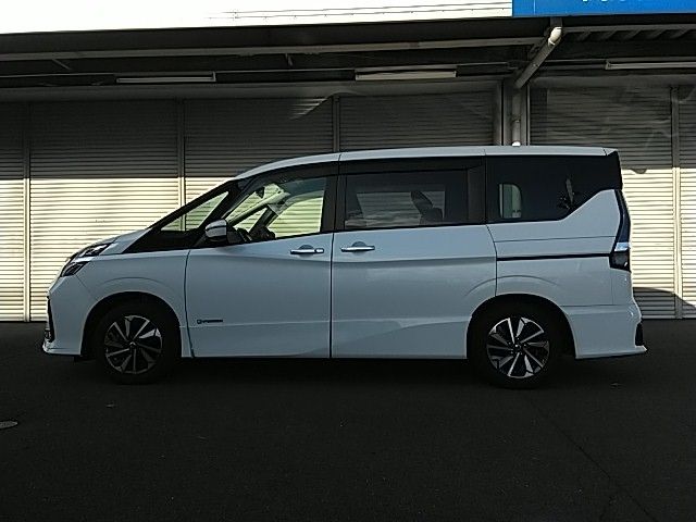 NISSAN SERENA  WG 2022