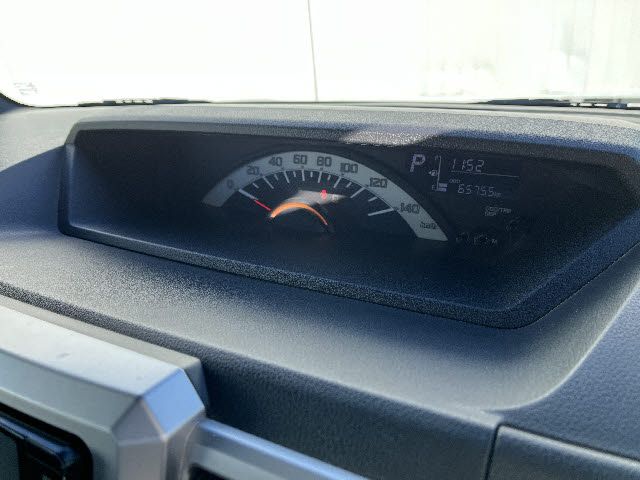 TOYOTA PIXIS MEGA 2016