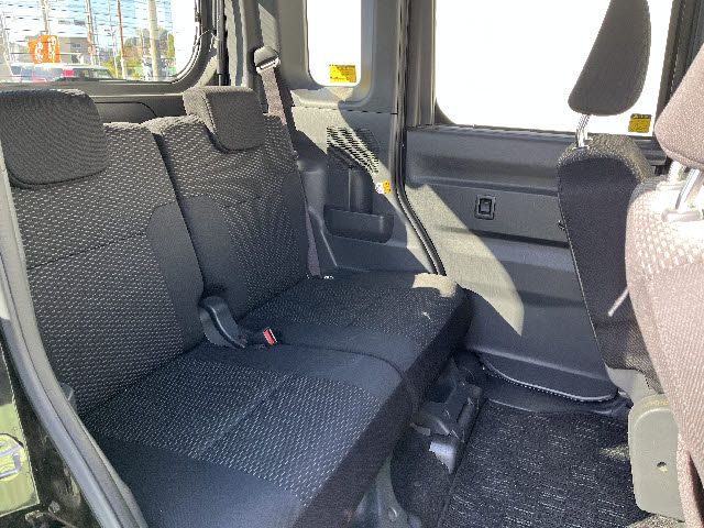 TOYOTA PIXIS MEGA 2016