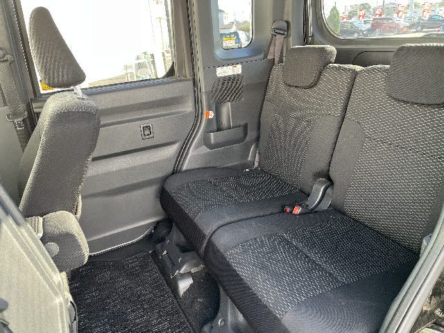 TOYOTA PIXIS MEGA 2016