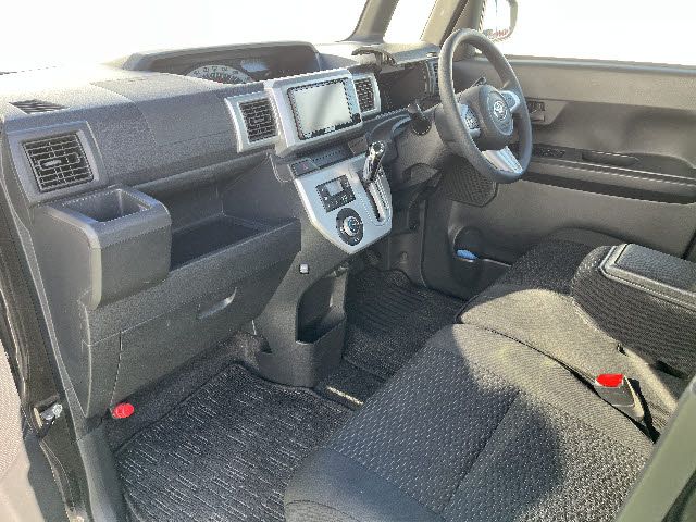 TOYOTA PIXIS MEGA 2016