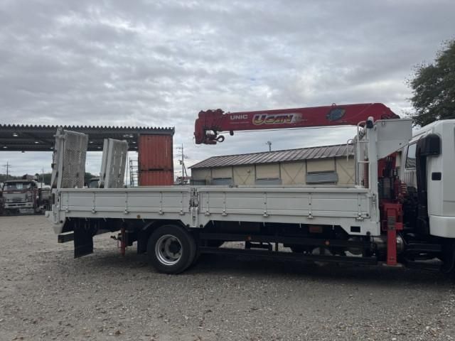 MITSUBISHI FUSOU FIGHTER 2014