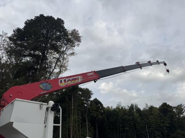 MITSUBISHI FUSOU FIGHTER 2014