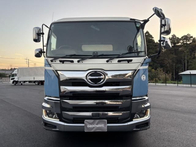 HINO PROFIA 2018