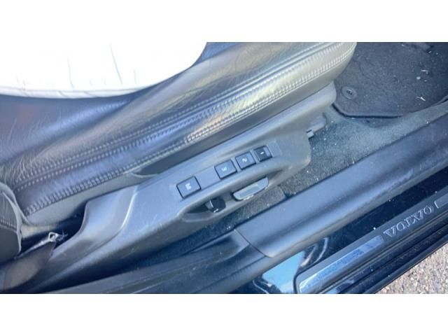 VOLVO VOLVO V60 2013