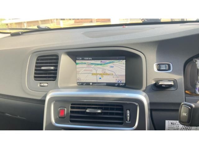 VOLVO VOLVO V60 2013