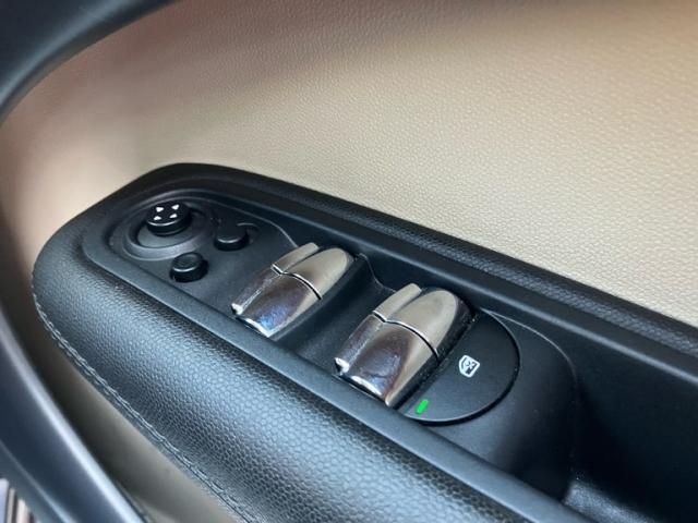 BMW BMW MINI COOPER SD CROSSOVER 2015