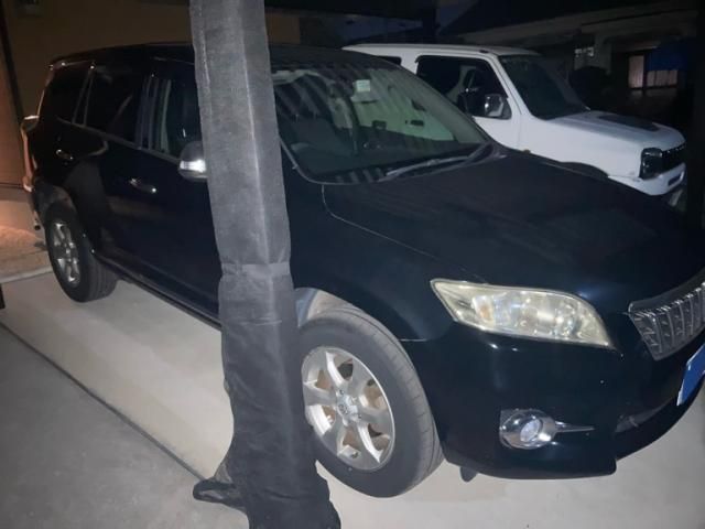 TOYOTA VANGUARD 2WD 2010