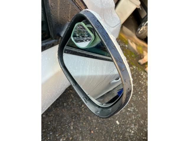 VOLVO VOLVO V40 2016