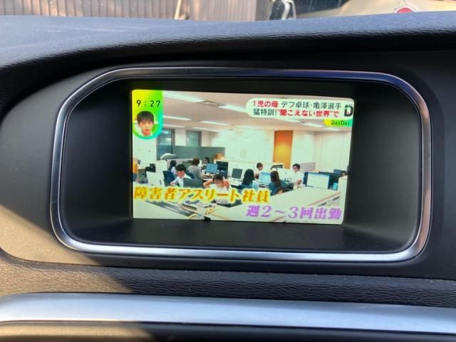 VOLVO VOLVO V40 2016