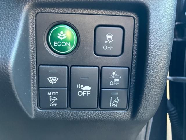 HONDA VEZEL HYBRID 4WD 2017