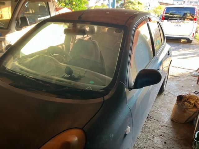 NISSAN MARCH  4WD 2003