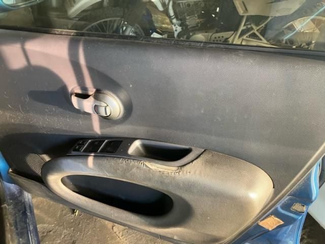 NISSAN MARCH  4WD 2003