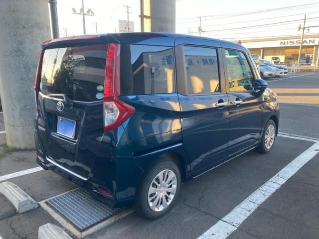 TOYOTA ROOMY 4WD 2017