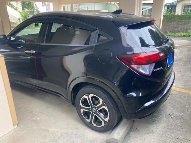 HONDA VEZEL HYBRID 2015