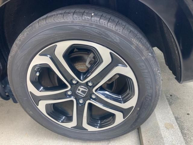 HONDA VEZEL HYBRID 2015