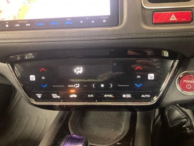 HONDA VEZEL HYBRID 2015