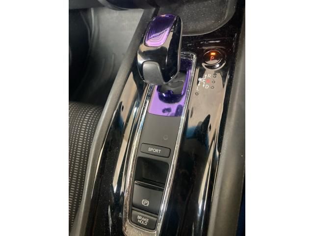 HONDA VEZEL HYBRID 2015