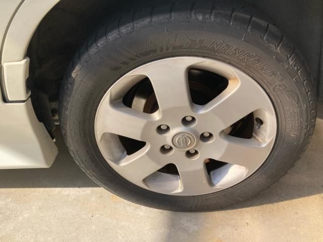 NISSAN SERENA  WG 2010