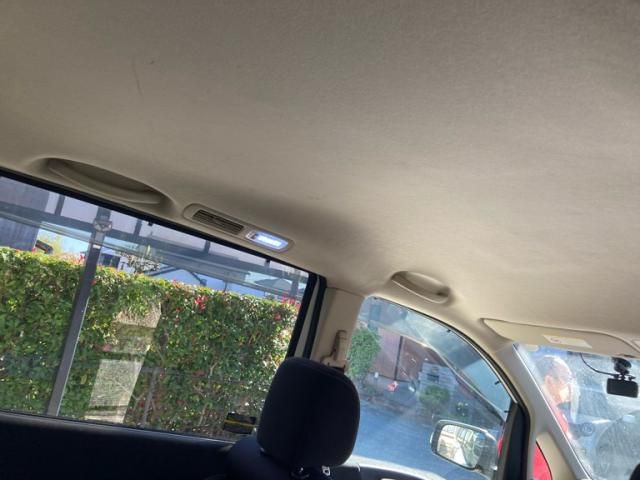 NISSAN SERENA  WG 2010